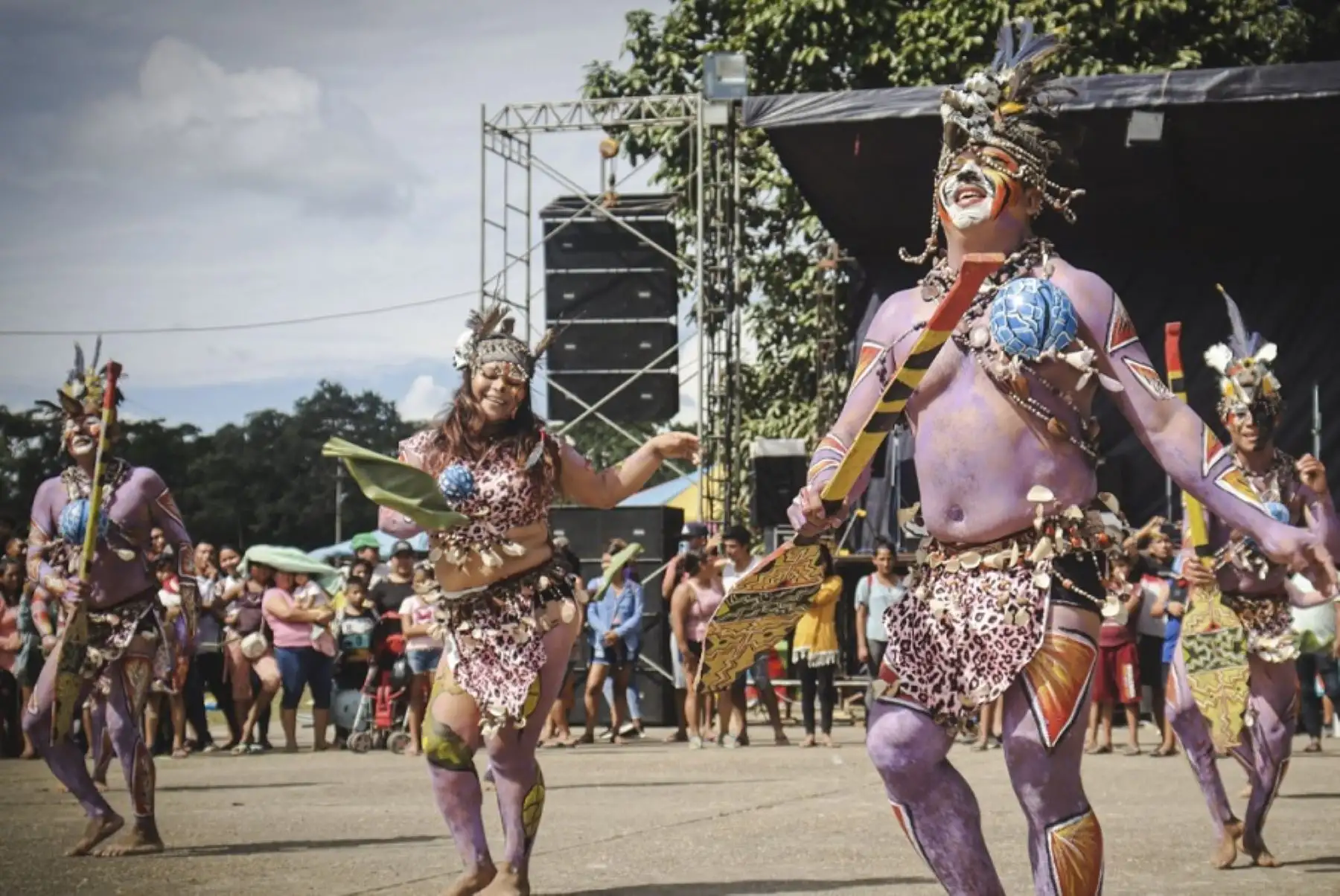 En febrero y marzo las regiones del Perú celebran los carnavales, la fiesta más alborozada, colorida y participativa del calendario jubilar. INTERNET/Medios