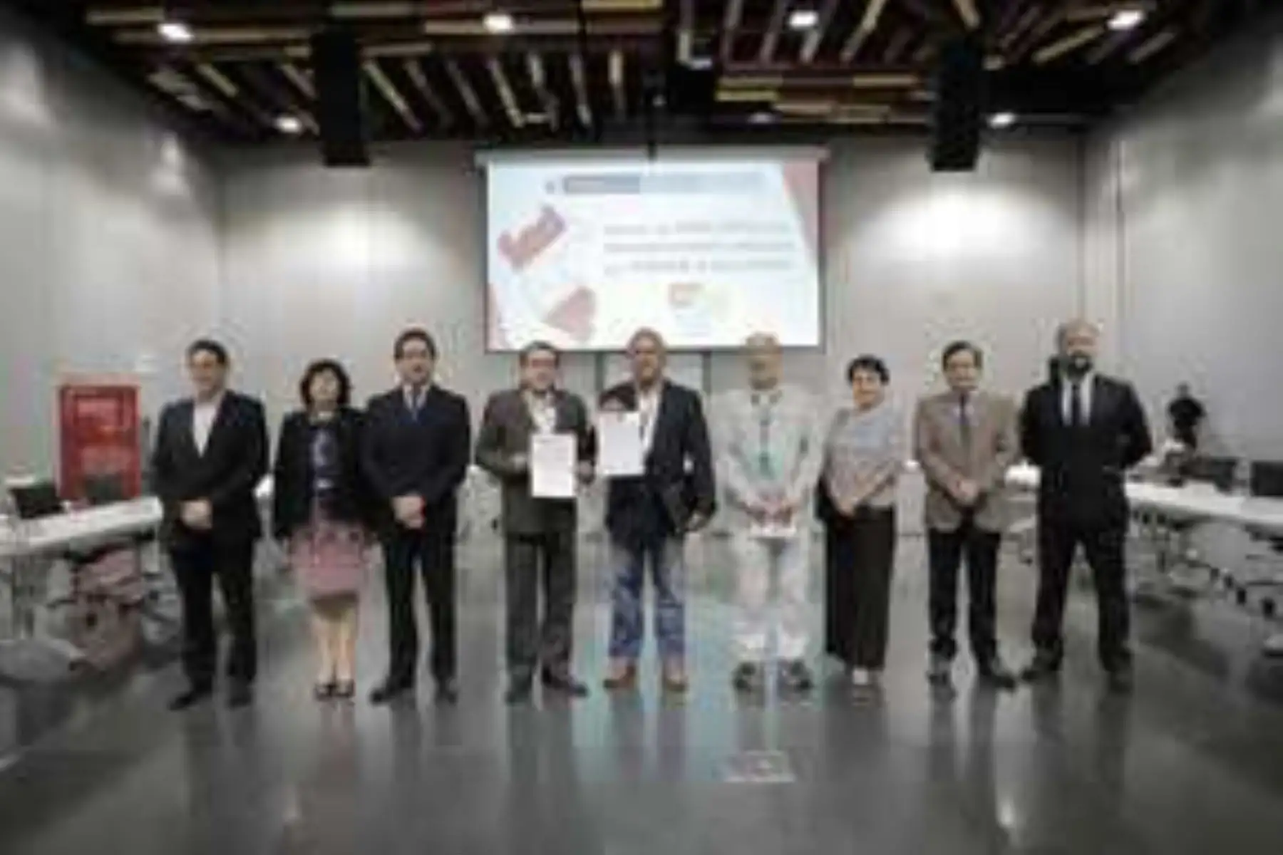 Reunión entre representantes de la PCM y organizaciones sociales. ANDINA/Difusión