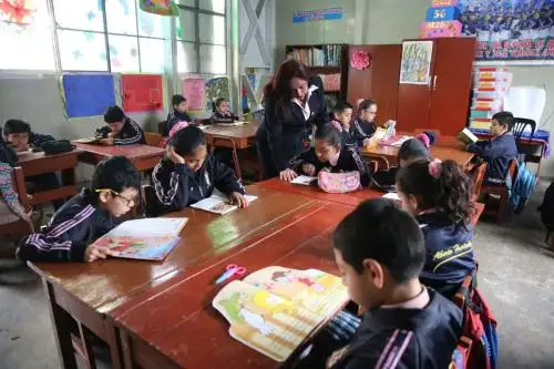 Más de 418,000 docentes y auxiliares serán beneficiados con transferencia del Minedu.