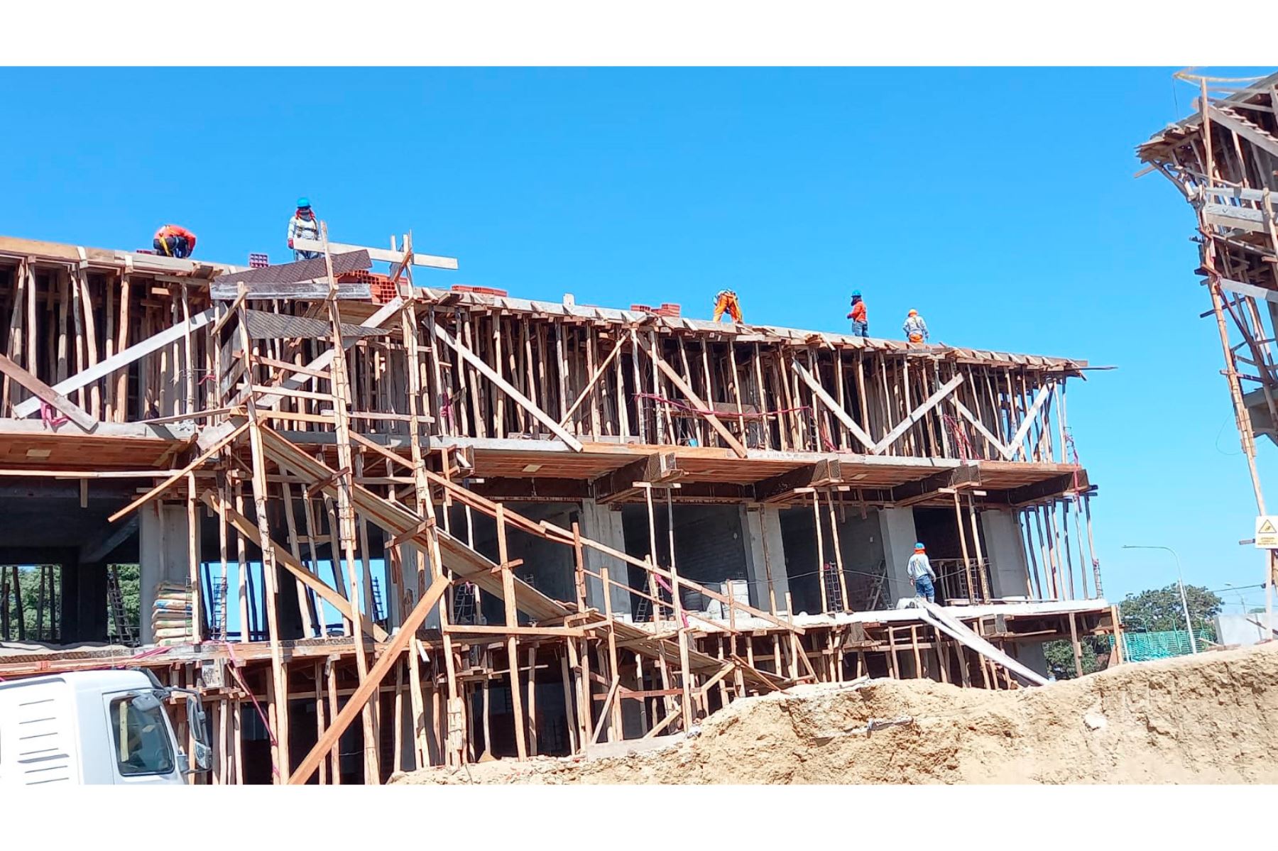 Piura: SUNAFIL paraliza obras de construcción civil por riesgo inminente de trabajadores