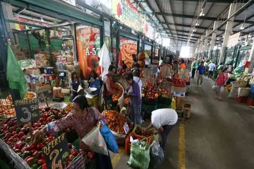 Solo el GMML registró el ingreso de 6,187 toneladas de alimentos, volumen superior en 17.8% con relación a los cuatro lunes anteriores. Cortesía Midagri