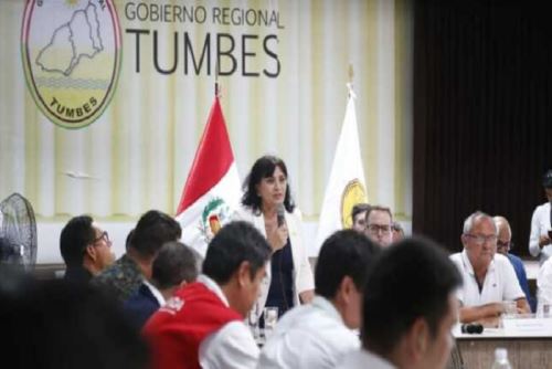 La viceministra de Salud Pública, María Elena Aguilar, cumplió una agenda de trabajo en la región Tumbes, con el fin de fortalecer el sistema sanitario.