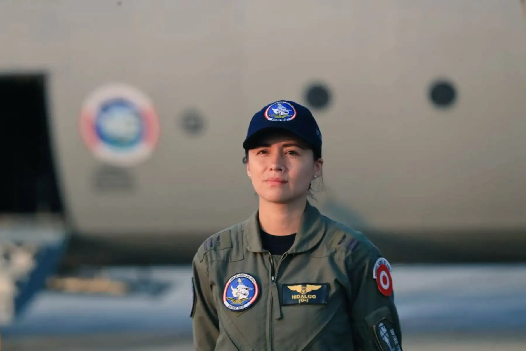 Por primera vez una mujer forma parte de la delegación de la Fuerza Aérea, que parte a una misión científica hacia el continente blanco, se trata de la capitán FAP, Cynthia Hidalgo Cárdenas, que pertenece a la Dirección de Meteorología Aeronáutica. Foto: Difusión