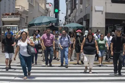 Se desplegarán en todo el país cerca de 40,000 censistas, quienes recorrerán ciudades, comunidades rurales y zonas de difícil acceso para recopilar datos precisos. Foto: ANDINA