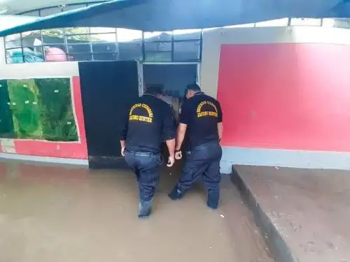 Por lo menos seis colegios de Arequipa presentan daños de consideración a causa de las lluvias intensas que se registran en la ciudad blanca. Foto: ANDINA/difusión.
