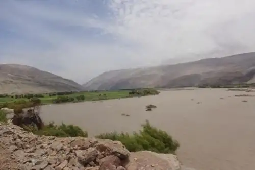 El Senamhi también reportó que el río Pisco bajó caudal, pero se mantiene en alerta roja. INTERNET/Medios
