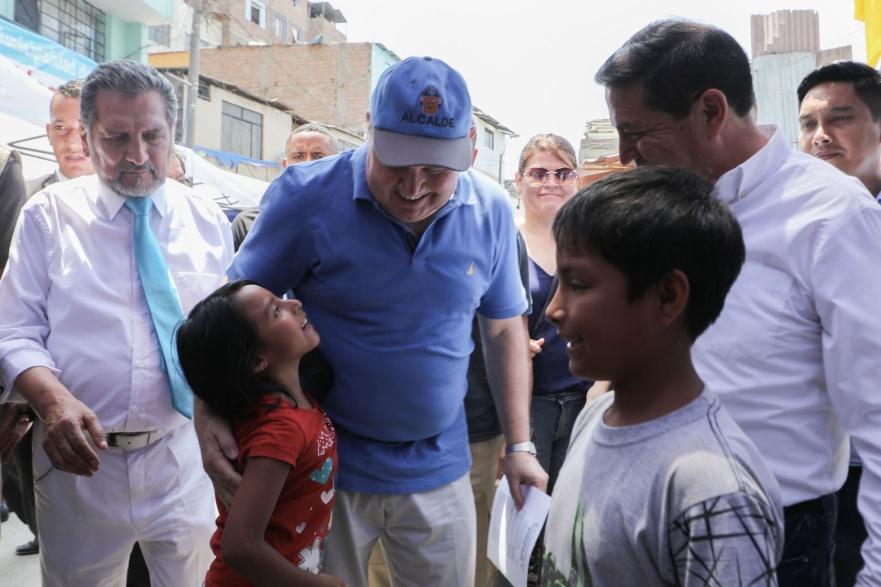 Alcalde de Lima Rafael López Aliaga anunció que existirá un Hospital de la Solidaridad permanente en el Cerro el Pino.

Foto: ANDINA/Difusión
