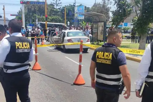 Según las primeras pesquisas, los atacantes serían presuntos sicarios quienes por encargo habrían atentado contra Israel San Román Doroteo y su familia. ANDINA/Héctor Vinces