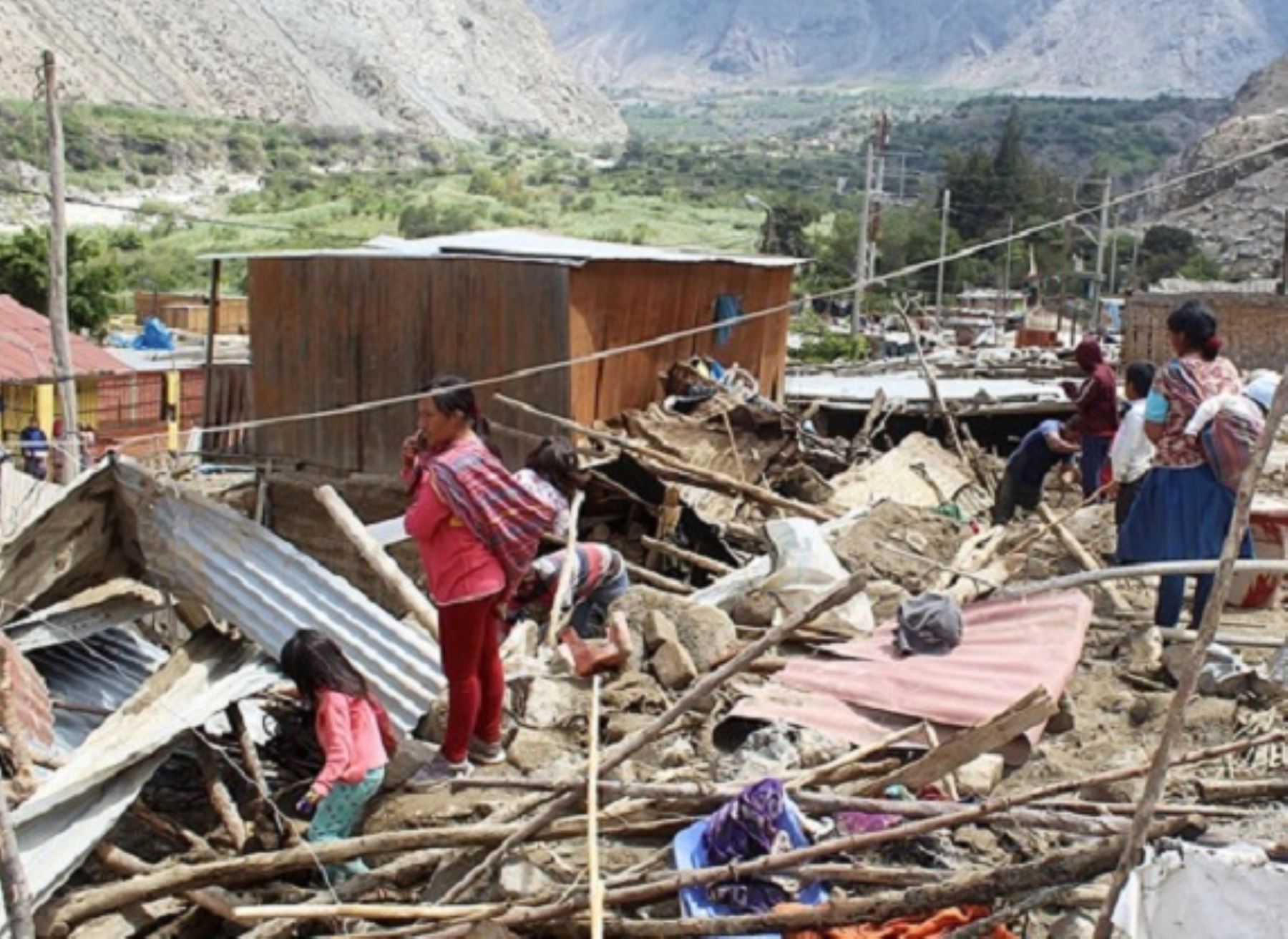 Cenepred inició encuesta para determinar el número de personas expuestas a riesgo muy alto a desastres naturales a causa del Fenómeno El Niño.