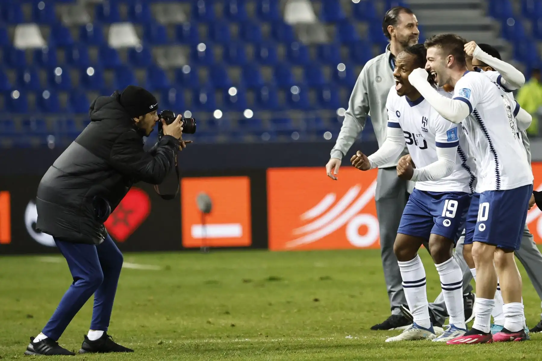 Los jugadores de Hilal celebran ganar el partido de fútbol de semifinales de la Copa Mundial de Clubes de la FIFA entre Flamengo de Brasil y Al-Hilal de Arabia Saudita en el estadio Ibn Batouta en Tánger el 7 de febrero de 2023.
Foto: AFP