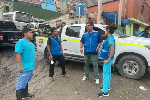 Brigadas de EsSalud se trasladan a las zonas afectadas por los huaicos en la región Arequipa. Foto: EsSalud/Difusión.