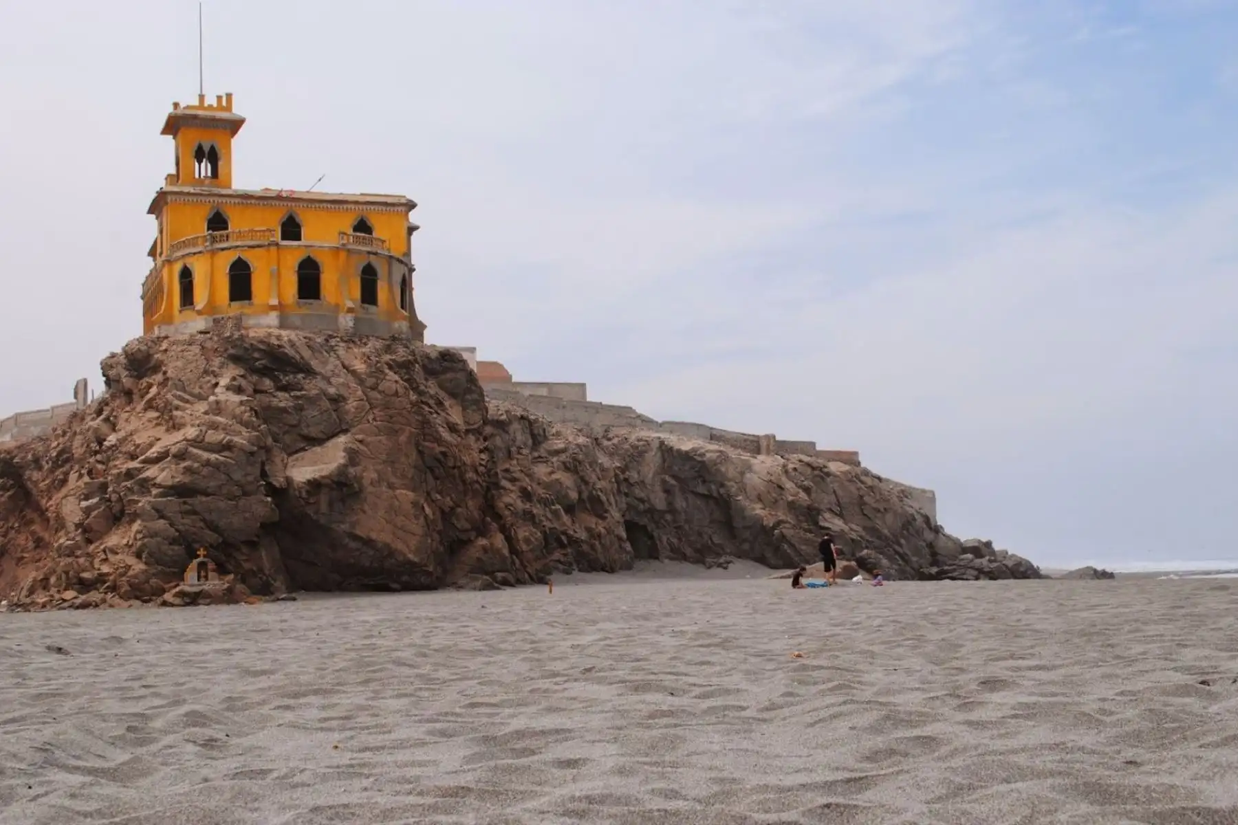 Más de S/ 8 millones se requerirían para poner en valor el castillo Forga de Mollendo, de acuerdo al anteproyecto elaborado por el Plan Copesco. INTERNET/Medios