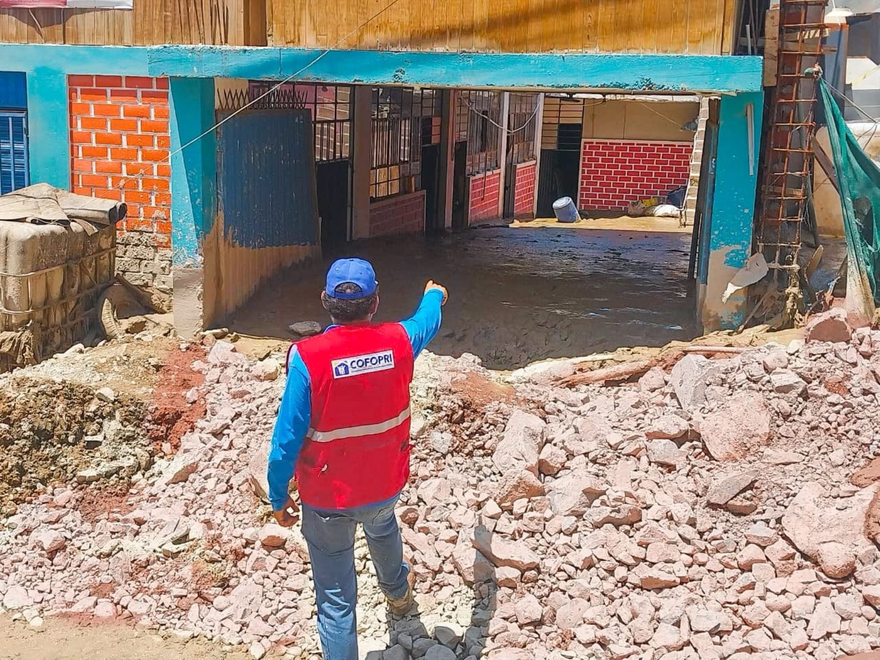 Cofopri ya está en Secocha y Urasqui y recoge información de casas afectadas por los huaicos.