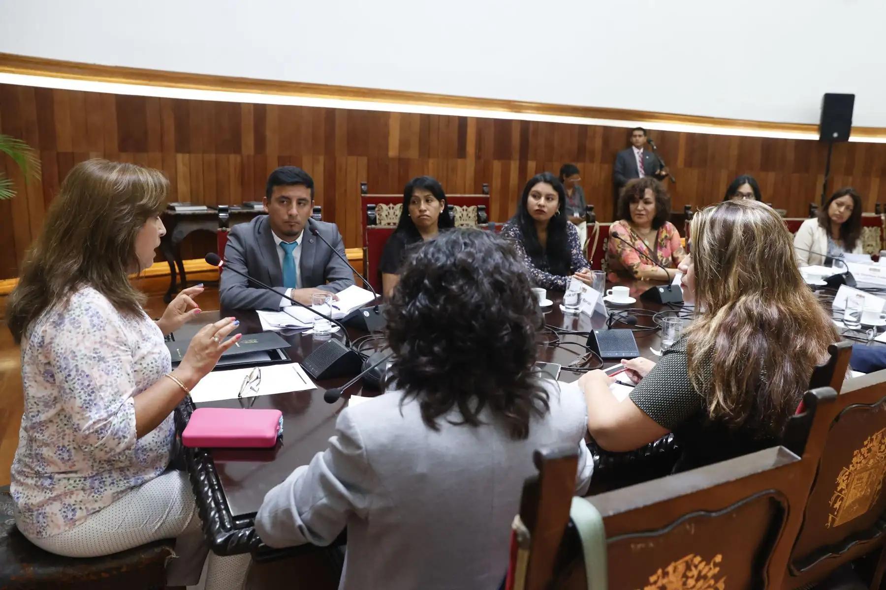 Presidenta Dina Boluarte sostuvo reunión con el alcalde distrital de Machu Picchu. Foto: ANDINA/ Prensa Presidencia