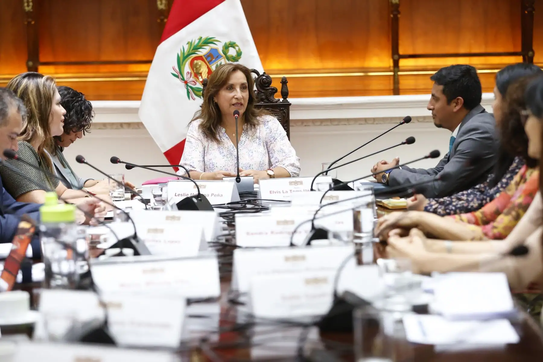 Presidenta Dina Boluarte sostuvo reunión con el alcalde distrital de Machu Picchu. Foto: ANDINA/ Prensa Presidencia