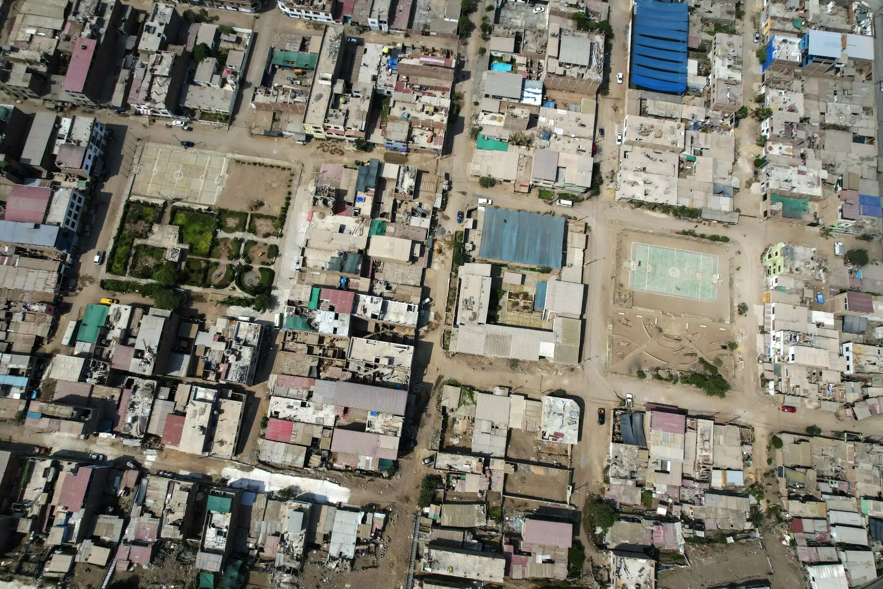 El 80% de casas en Lima son producto de la autoconstrucción y eso incrementa su riesgo.

Foto:ANDINA/Juan Carlos Guzmán Negrini
