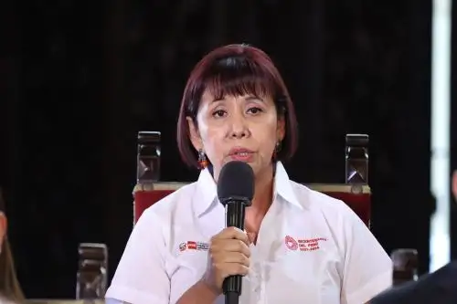 Intervención de la Ministra de la Mujer y Poblaciones Vulnerables, Nancy Tolentino Gamarra, durante la conferencia de prensa que brindó el gabinete de ministros para dar a dar a conocer los avances de gestión tras más de dos meses al frente del Poder Ejecutivo. 
Foto: ANDINA/PCM