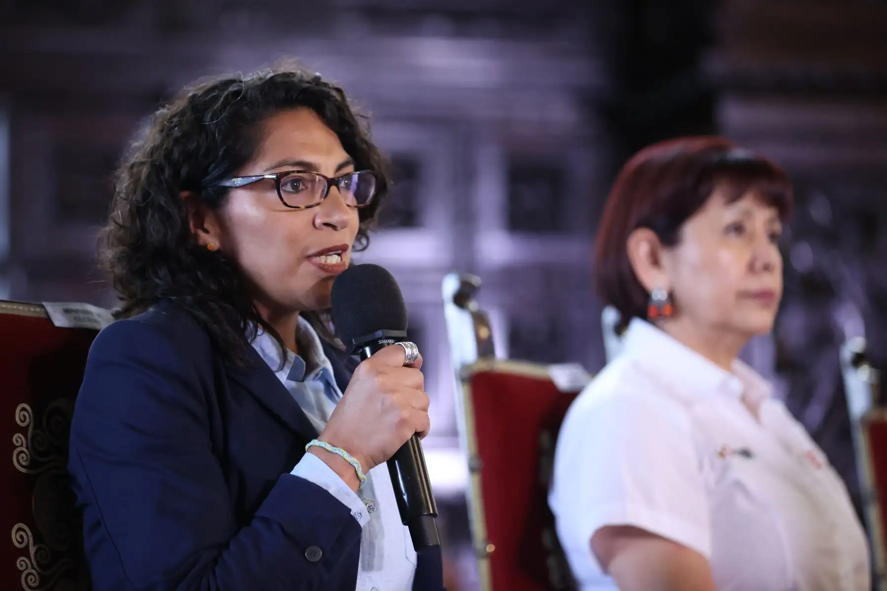 Intervención de la Ministra de Cultura, Leslie Urteaga, durante la conferencia de prensa que brindó el gabinete de ministros para dar a dar a conocer los avances de gestión tras más de dos meses al frente del Poder Ejecutivo. 
Foto: ANDINA/PCM