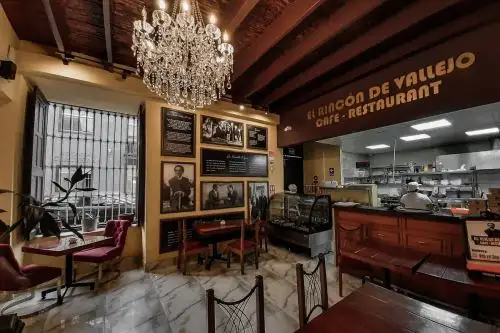 Interior del café-restaurante El Rincón de Vallejo, en la región La Libertad (Perú) Foto: diario El País