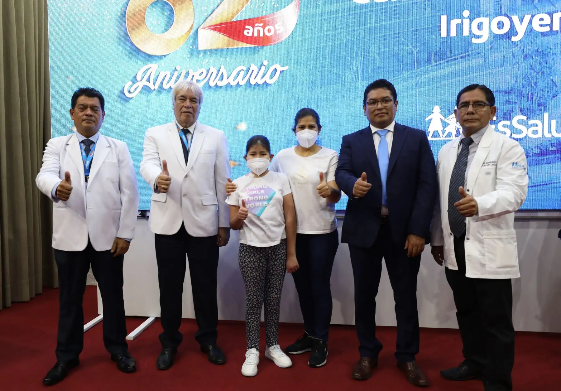 Al celebrar sus 82 años al servicio del Perú, el hospital Almenara invitó a algunos de los pacientes que, a lo largo de su historia, han recibido atención de primer nivel y han superado sus males gracias a intervenciones de alta complejidad únicas en el país.
Foto:ANDINA/EsSalud