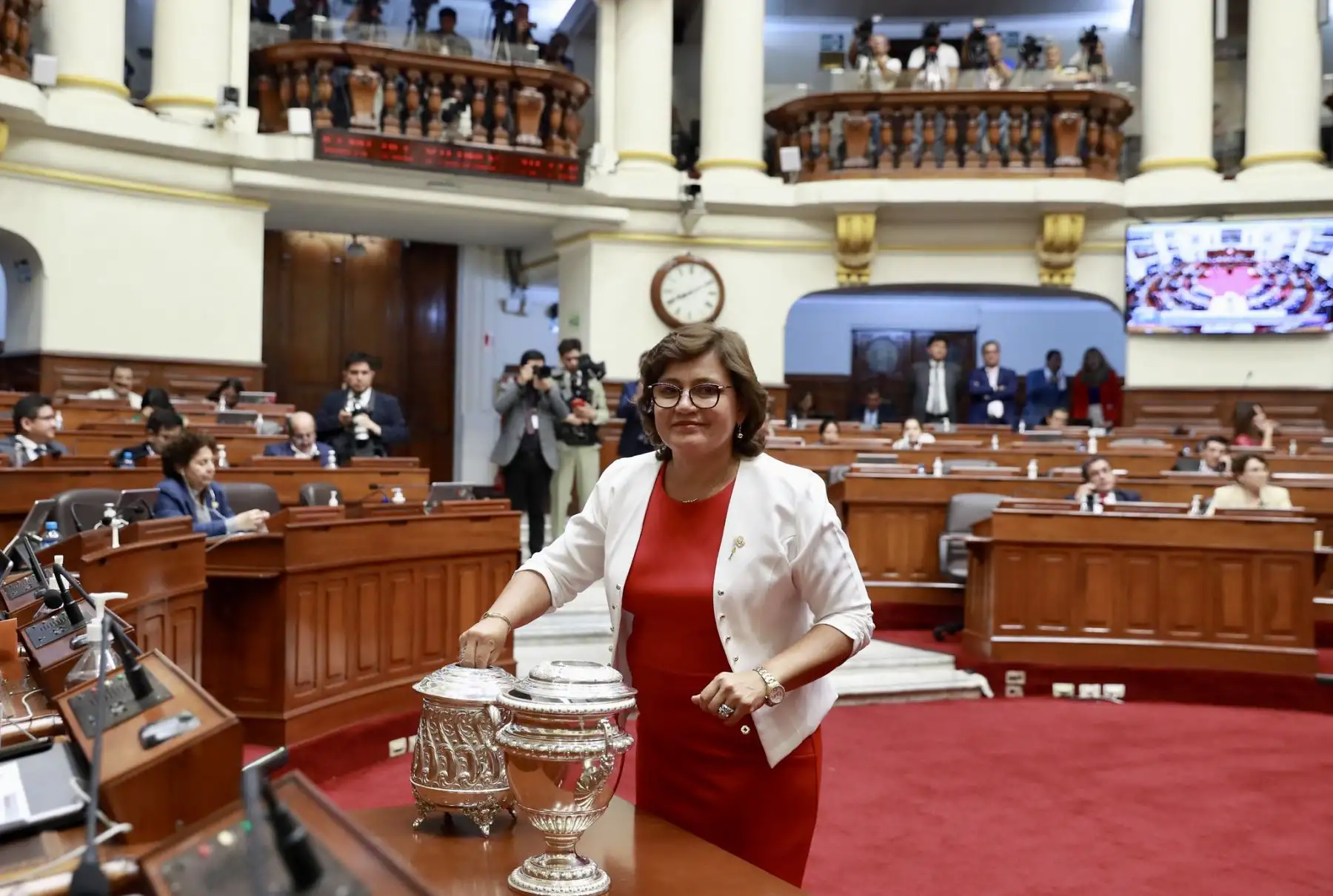 Congresista de la bancada Acción Popular, Silvia Monteza fue elegida como segunda vicepresidenta del Congreso de la República.
Foto:Congreso