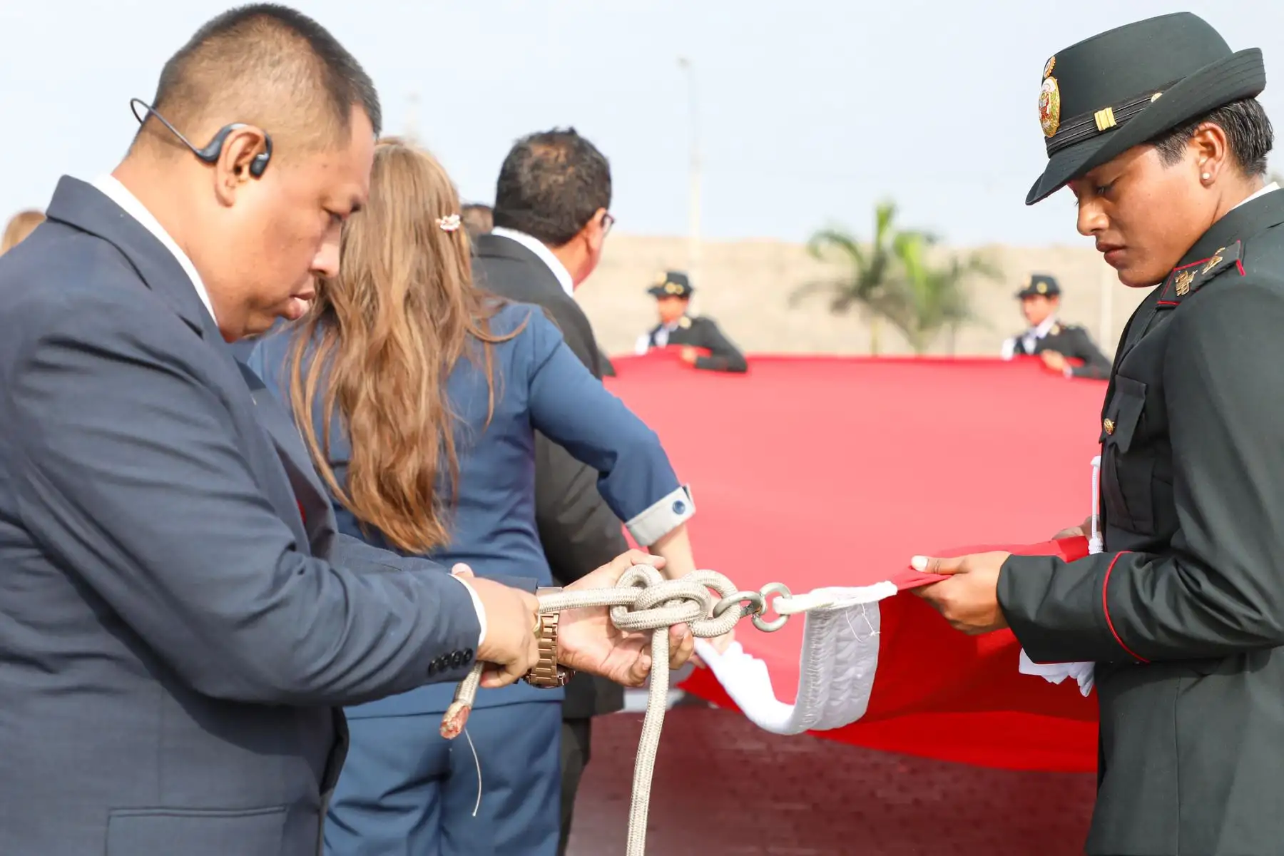 Funcionarios y autoridades del INPE celebran el 43° aniversario del Día del Trabajador Penitenciario. Los  servidores del INPE son quienes velan por la seguridad e impulsan la educación y el trabajo en los penales del país. 
Foto: INPE