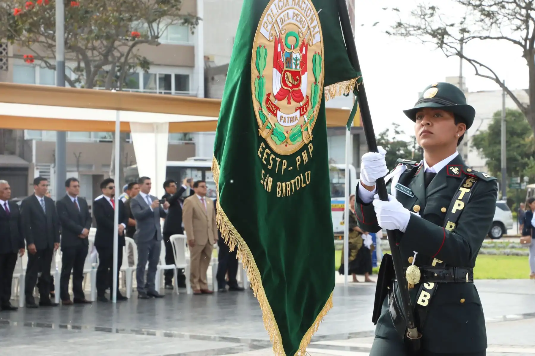 Funcionarios y autoridades del INPE celebran el 43° aniversario del Día del Trabajador Penitenciario. Los  servidores del INPE son quienes velan por la seguridad e impulsan la educación y el trabajo en los penales del país. 
Foto: INPE