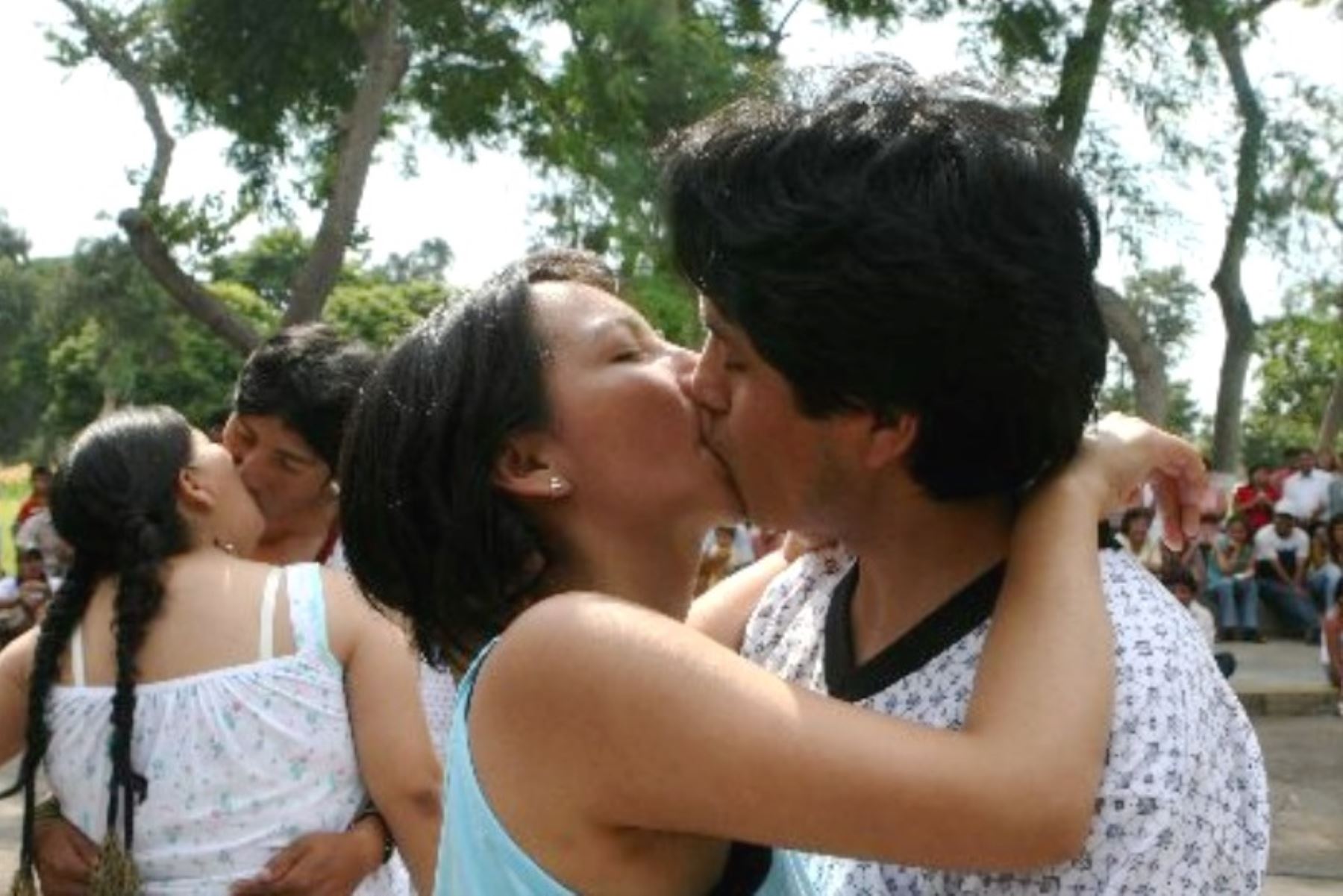 San Valentín: Municipalidad de Miraflores premiará el beso más largo. Foto: ANDINA/archivo