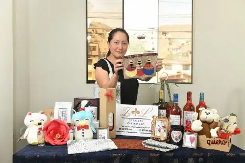 Milagros Vivanco dirige su emprendimiento Detalles Zafiro Liz. Foto: cortesía.