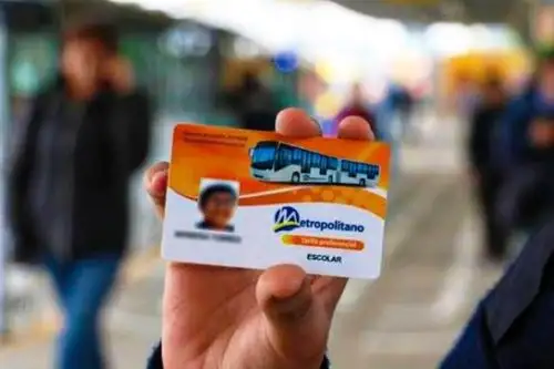 ATU: padres deben tramitar para sus hijos la tarjeta escolar para el pago de medio pasaje. Foto: ANDINA/difusión.