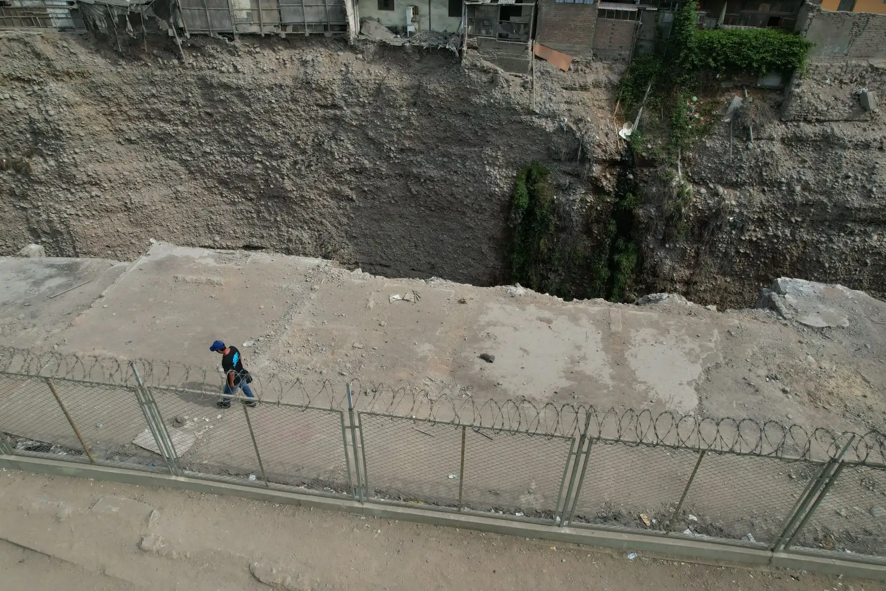 Esta situación afecta a quienes habitan las márgenes del río Rímac, que cruza los distritos de Ate, Chaclacayo, Lurigancho-Chosica, Cercado de Lima y el Rímac
Foto: ANDINA/Juan Carlos Guzmán Negrini.