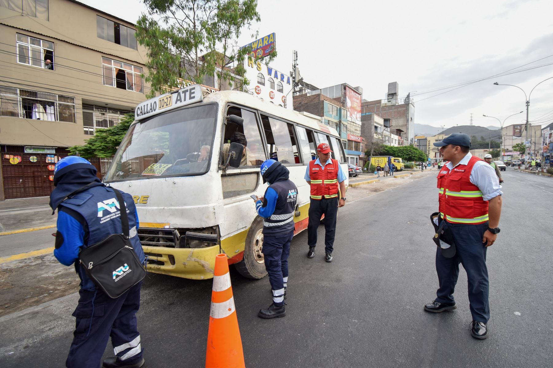 Hoy se llevó a cabo operativo de transporte en San Martín de Porres. Foto: ANDINA/Difusión