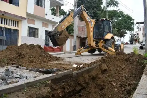Los barrios, desde José Jiménez hasta el Bellavista y otros sectores, se vieron afectados con la falta de agua.