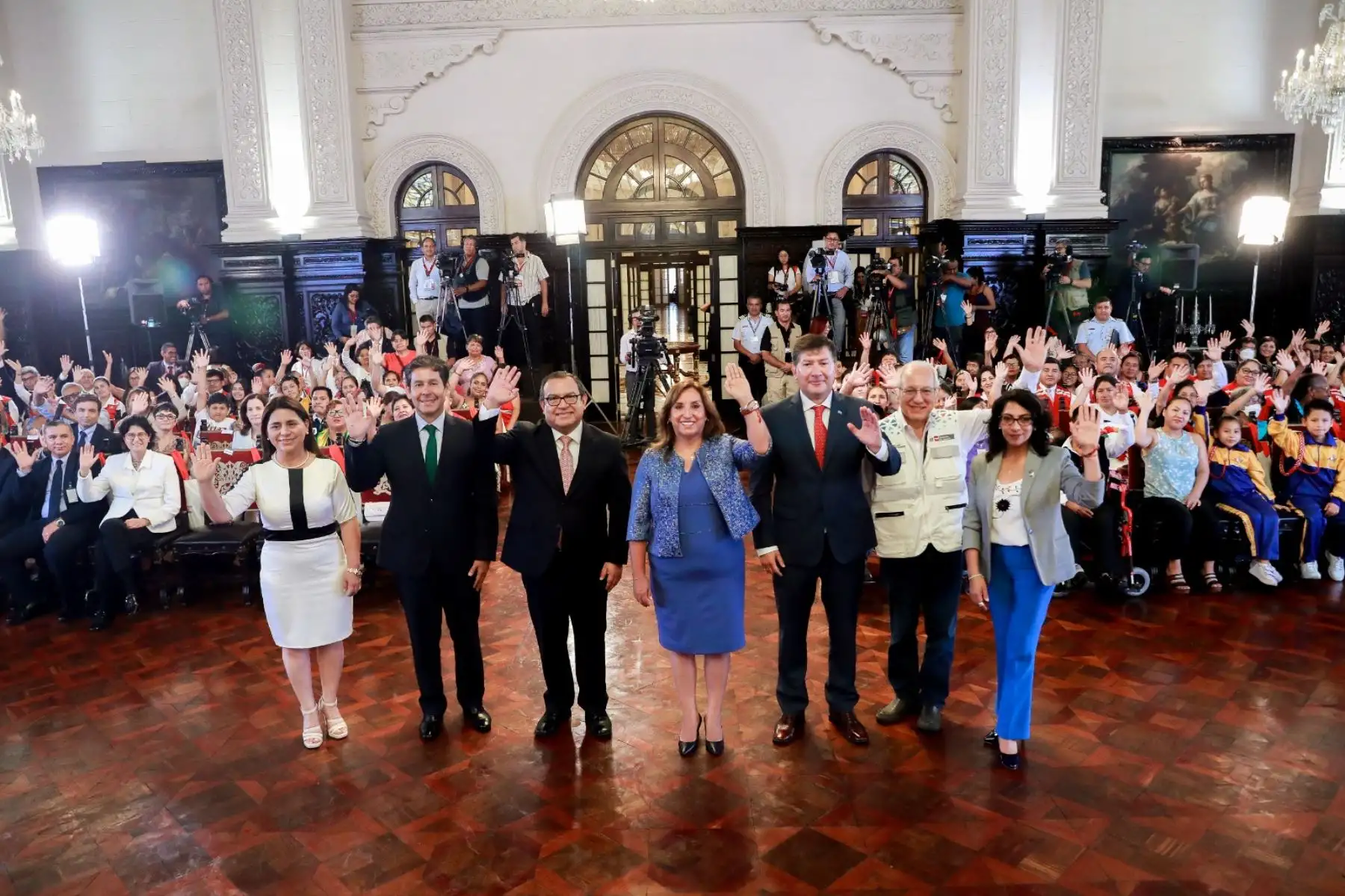 Presidenta de la república, Dina Boluarte, lideró lanzamiento de la Política Nacional de Desarrollo e Inclusión Social al 2030. Foto: ANDINA/ Prensa Presidencia