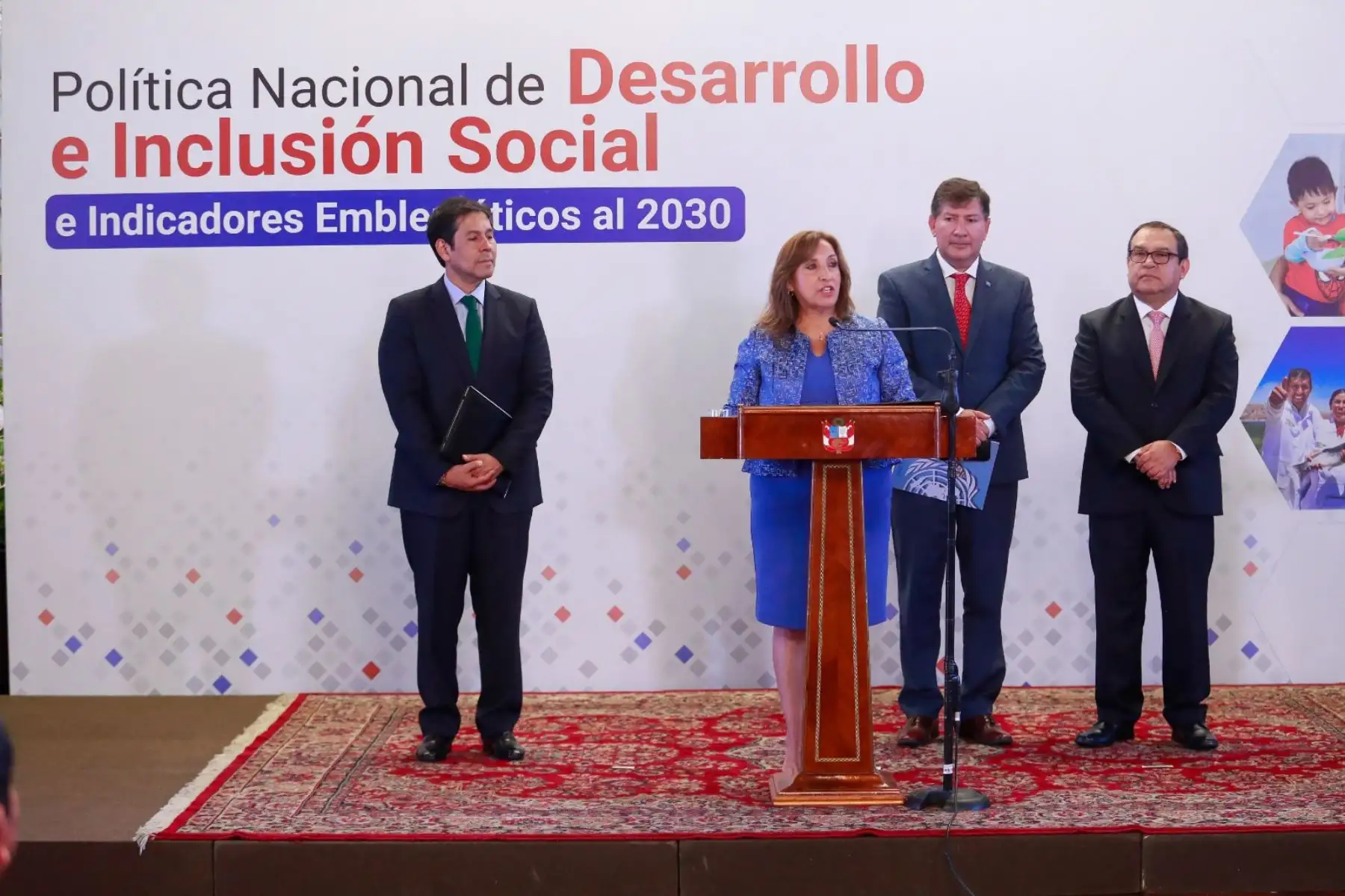 Presidenta de la república, Dina Boluarte, lideró lanzamiento de la Política Nacional de Desarrollo e Inclusión Social al 2030. Foto: ANDINA/ Prensa Presidencia