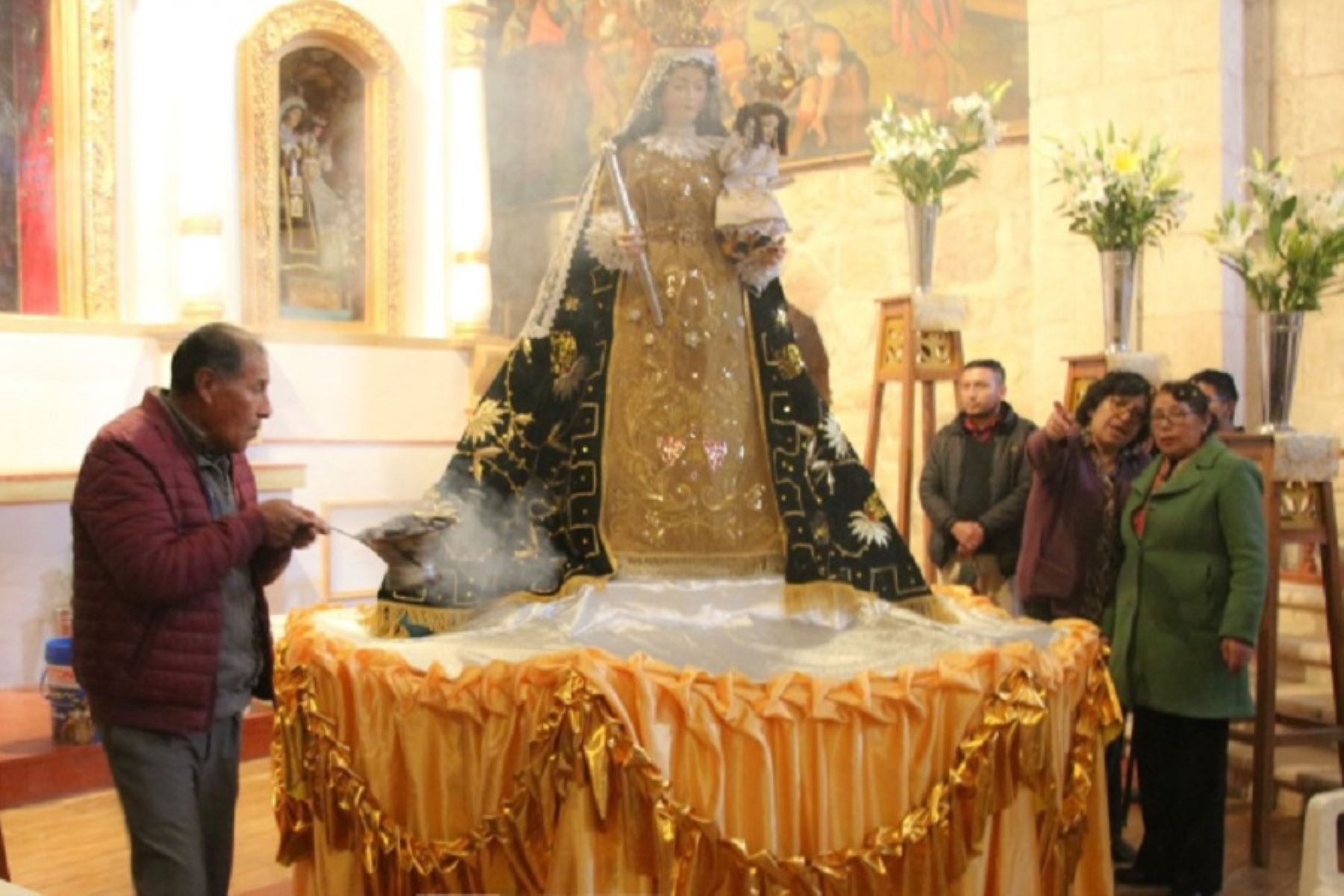 Los carnavales en la provincia puneña de Melgar, inició con el tradicional Taripakuy a la Virgen de Altagracia, el ritual ancestral que revive el sincretismo de la religión andina y la católica, en señal de agradecimiento y reciprocidad con los elementos simbólicos de la naturaleza.