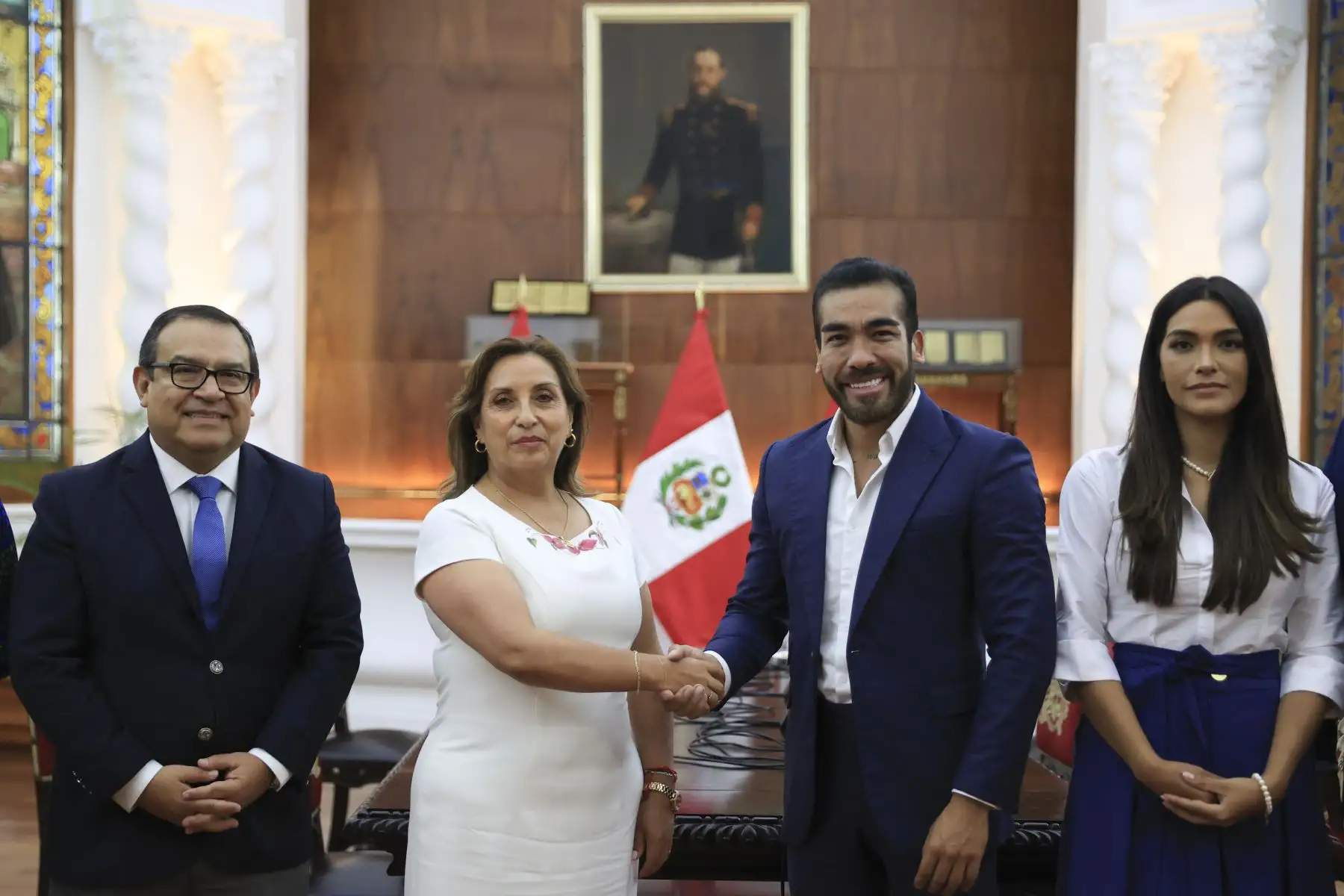 Presidenta Dina Boluarte sostuvo reunión de trabajo con representantes del partido político Fe
en el Perú. Foto: ANDINA/ Prensa Presidencia