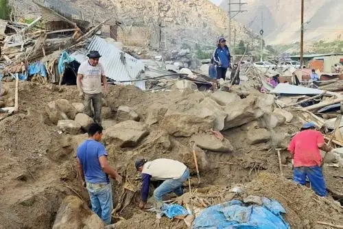 Región Lima: 100 distritos son vulnerables ante intensas lluvias, afirma gobernadora.