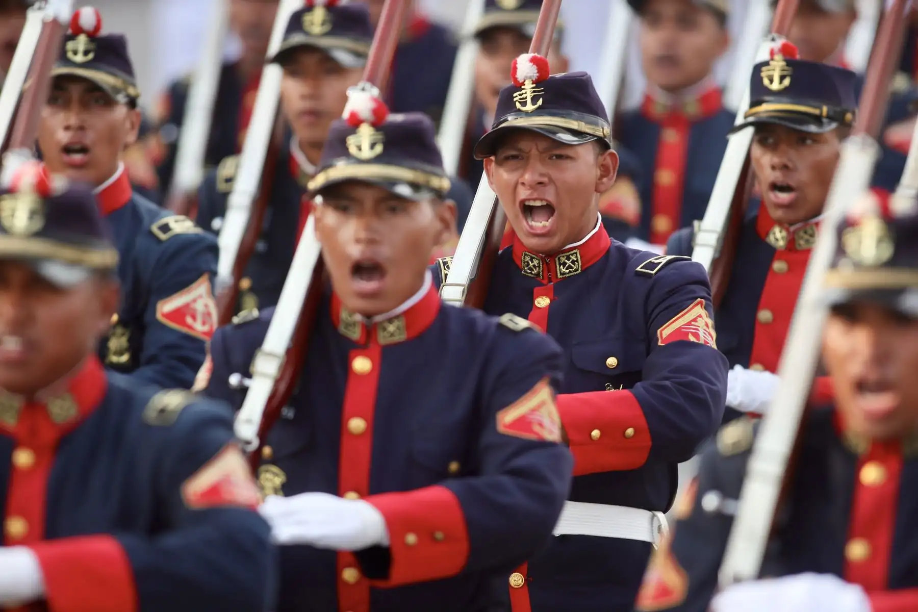 El ministro de Defensa, Jorge Chávez Cresta, presidió ceremonia por el 28° aniversario de las operaciones del Alto Cenepa.
También estuvieron presentes el titular del Congreso, José Williams Zapata; y el ministro del Interior, Vicente Romero.

Foto: ANDINA/Ricardo Cuba