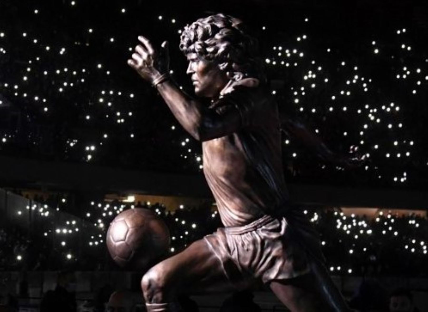 El Ayuntamiento de Nápoles devolvió la estatua que el artista italiano  Domenico Sepes trabajó por ser muy valiosa