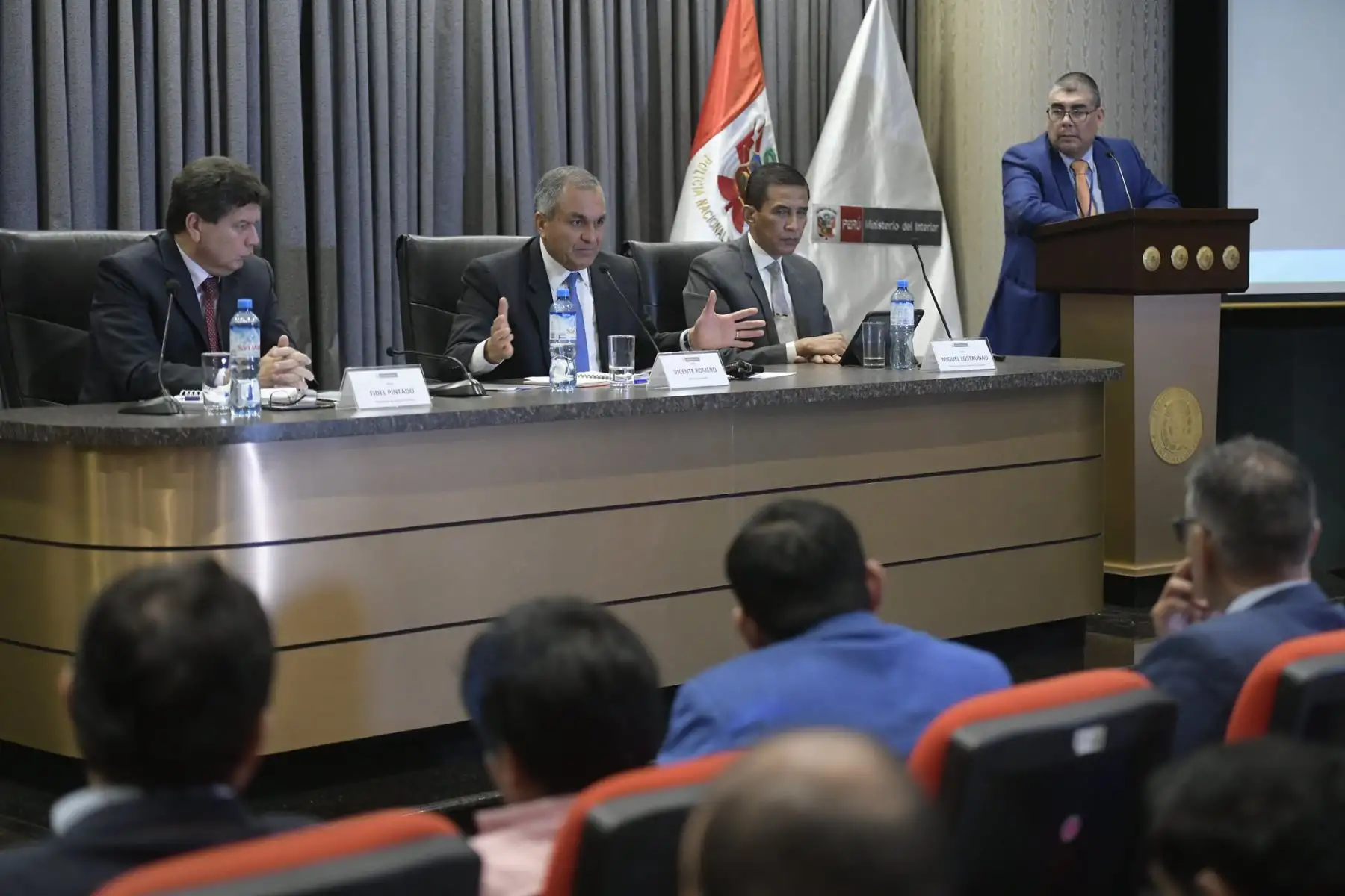 Ministro del Interior lidera Primer Encuentro con Gobiernos Locales de Lima Metropolitana y Callao por la seguridad ciudadana.
Foto:ANDINA/Mininter