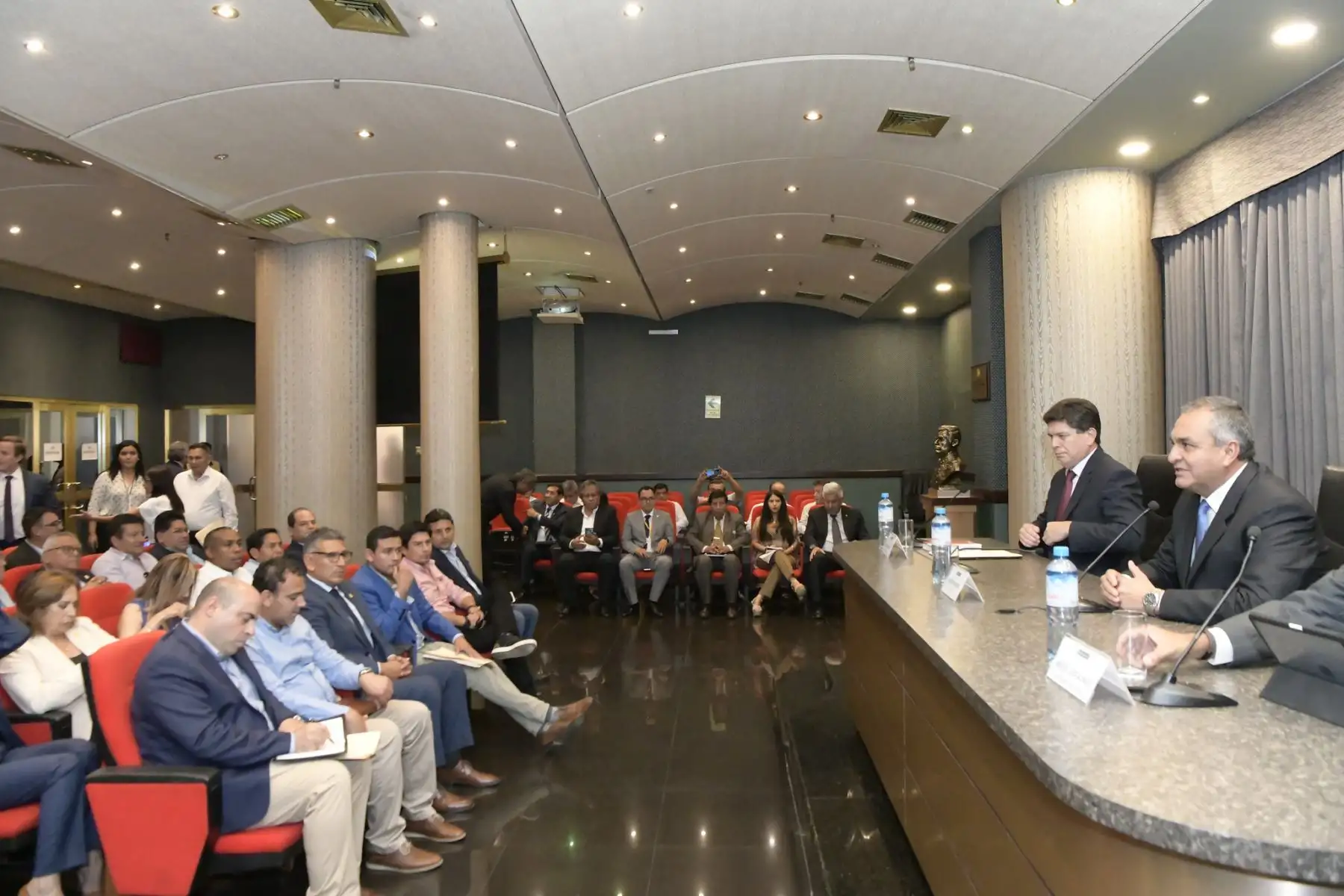 Ministro del Interior lidera Primer Encuentro con Gobiernos Locales de Lima Metropolitana y Callao por la seguridad ciudadana.
Foto:ANDINA/Mininter