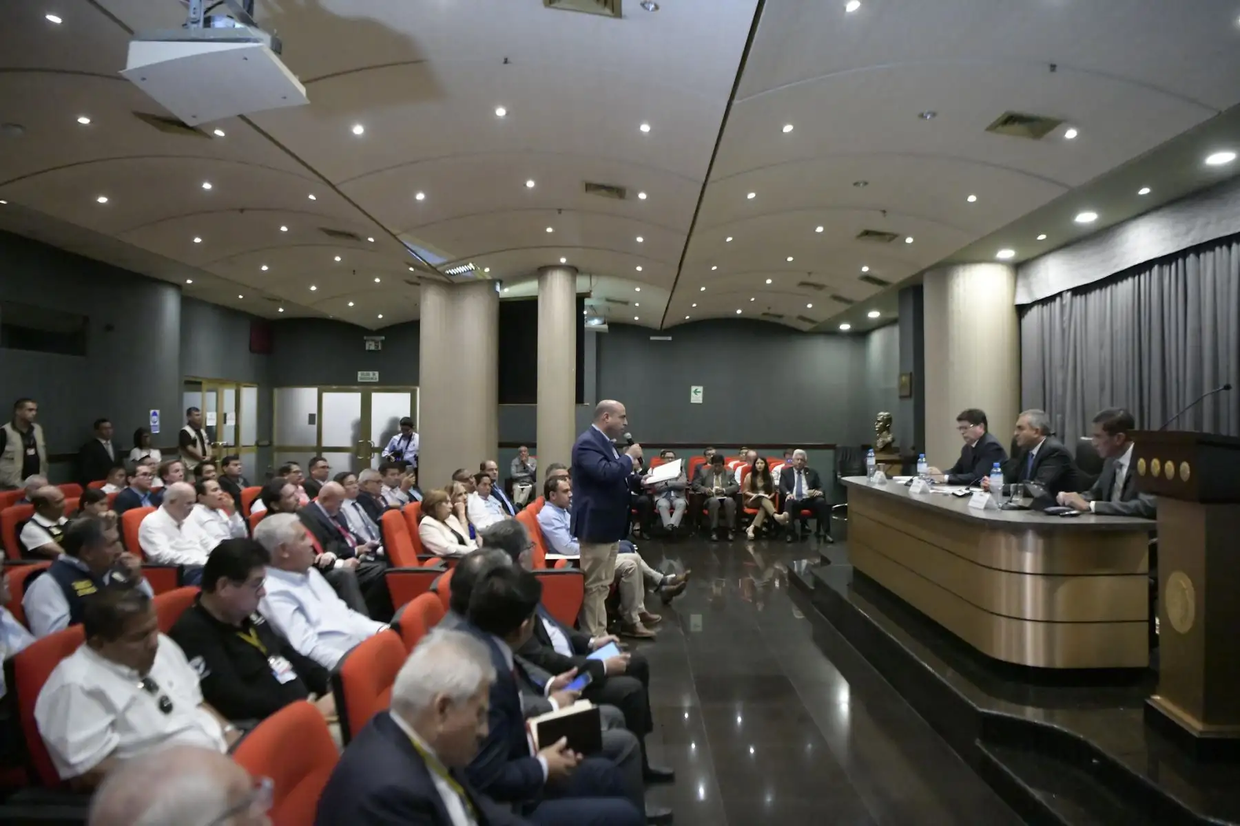 Ministro del Interior lidera Primer Encuentro con Gobiernos Locales de Lima Metropolitana y Callao por la seguridad ciudadana.
Foto:ANDINA/Mininter