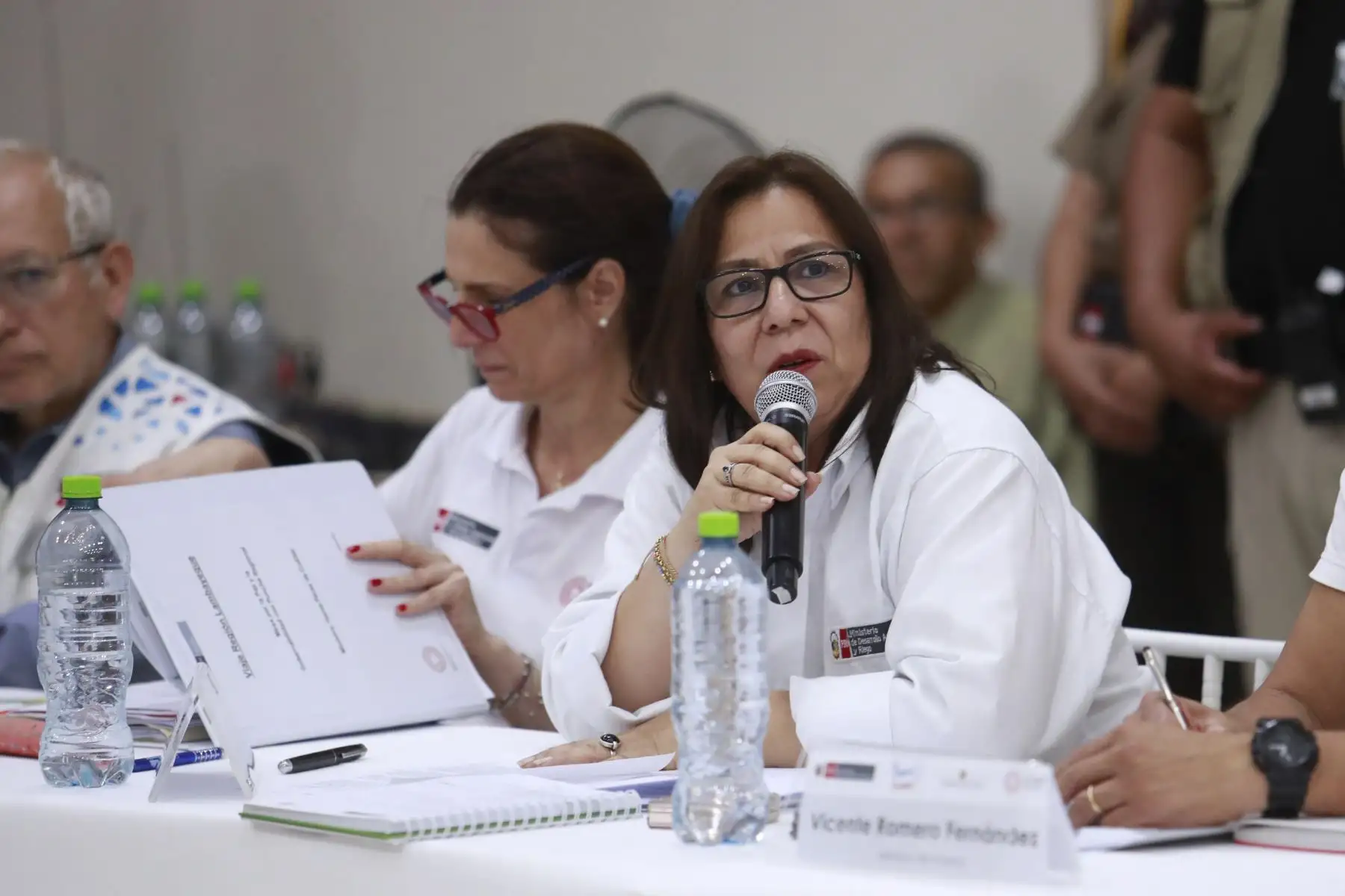 La Presidenta Dina Boluarte, acompañada por el presidente del Consejo de Ministros, Alberto Otárola  y ministros de Estado participó en la mesa de diálogo por la paz y la gobernabilidad “Con Punche Regional” desarrollada el día de hoy en Lambayeque. 
Foto: ANDINA/Presidencia Perú