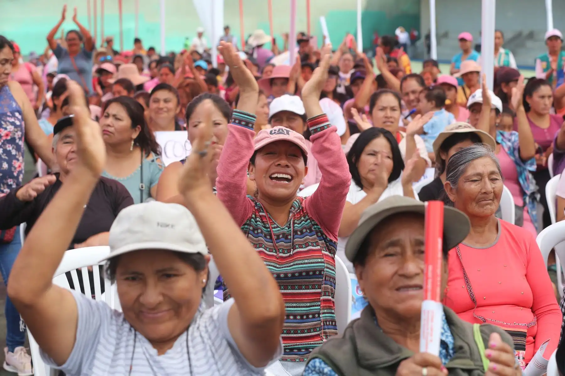 Midis inicia reparto de alimentos que favorecerán  a más de 3500 ollas comunes a nivel nacional en Villa Maria del Triunfo. 
Foto: ANDINA/Tatiana Gamarra