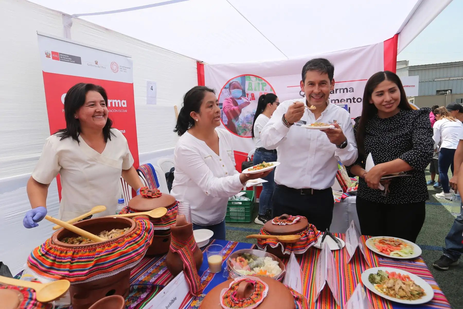Midis inicia reparto de alimentos que favorecerán  a más de 3500 ollas comunes a nivel nacional en Villa Maria del Triunfo. 
Foto: ANDINA/Tatiana Gamarra