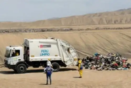 Un total de 2,088 funcionarios y servidores públicos de gobiernos regionales y locales del país fueron capacitados durante el año 2022 por el Ministerio del Ambiente (Minam) en asuntos relacionados con la adecuada gestión de los residuos sólidos en sus respectivas jurisdicciones.