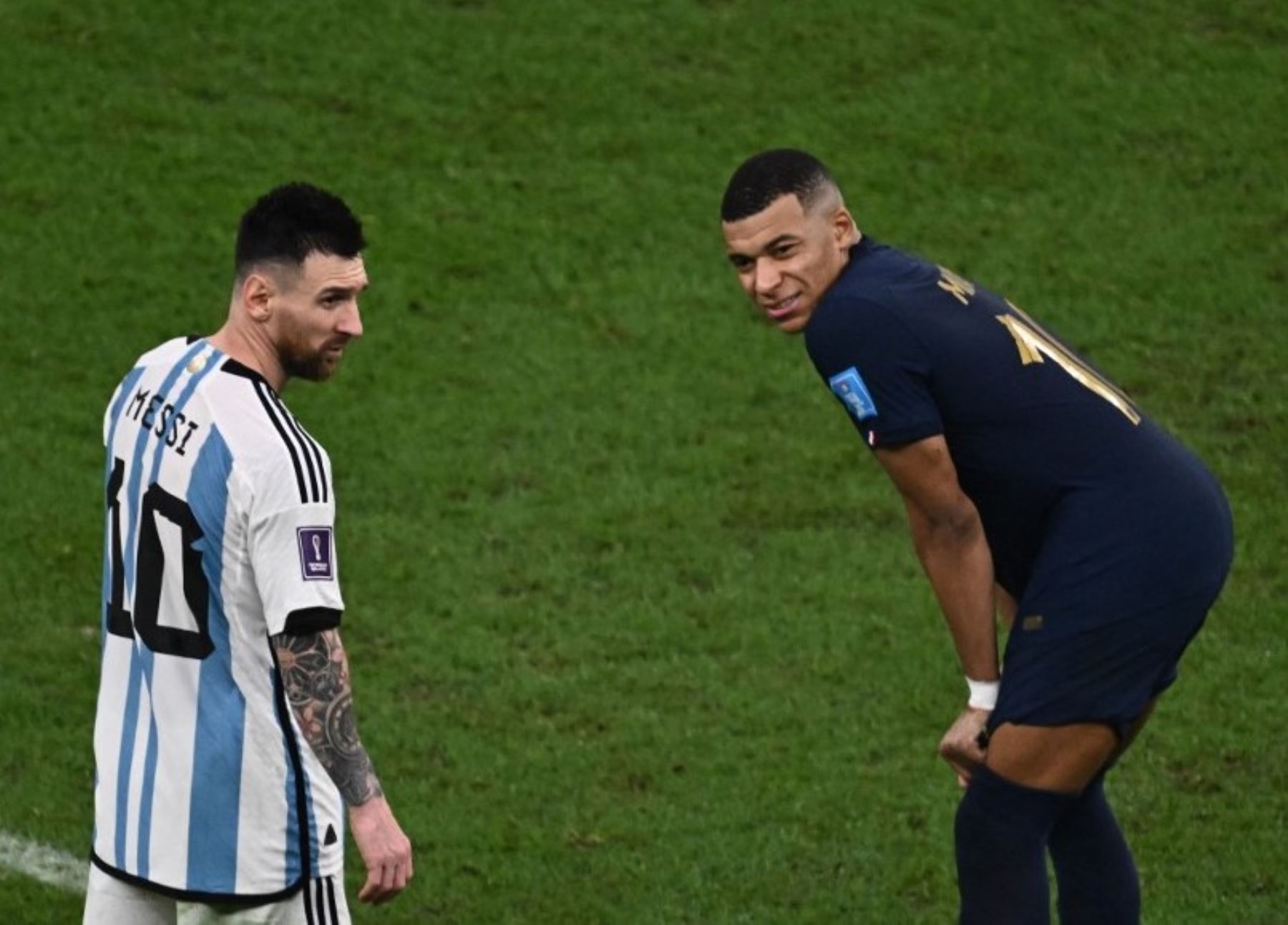 Fifa indica Messi, Benzema e Mbappé como finalistas para prêmio