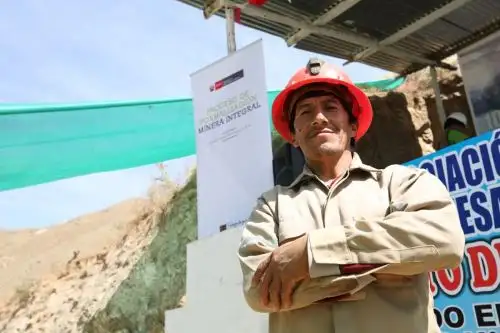 El Ministerio de Energía y Minas (Minem), capacita a los mineros informales para que se formalicen. Foto: Cortesía.