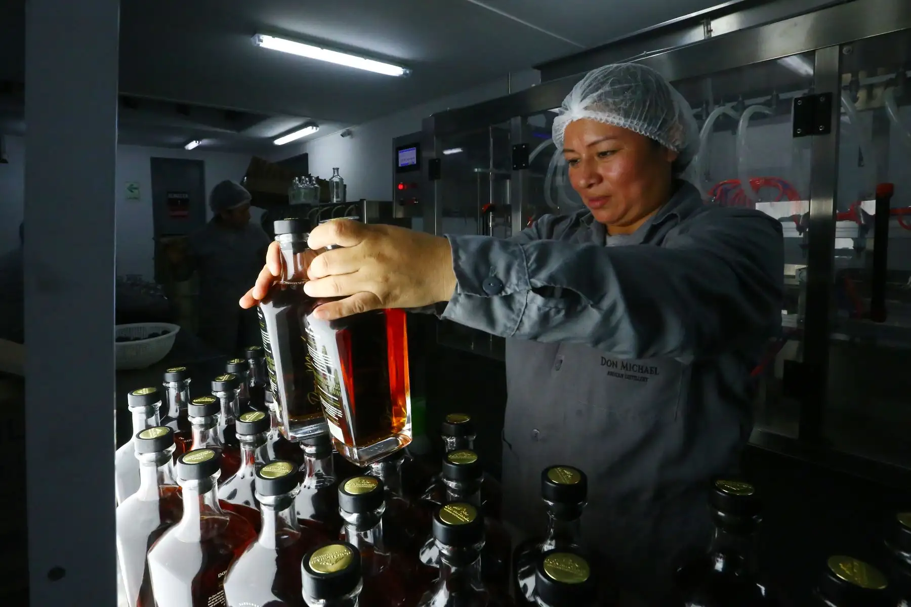 Entrevista a Michael Kuryla  y su esposa Daiana Milon . creadores del  whisky peruano “Don Michael”, elaborado a base a de rmaíz morado.
 Su producto más conocido como  ‘Black Whiskey’ fue reconocido como “El mejor del mundo” en el certamen The Worl Entrevista a Michael Kuryla  y su esposa Daiana Milon . creadores del  whisky peruano “Don Michael”, elaborado a base a de rmaíz morado.
 Su producto más conocido como  ‘Black Whiskey’ fue reconocido como “El mejor del mundo” en el certamen The Worl